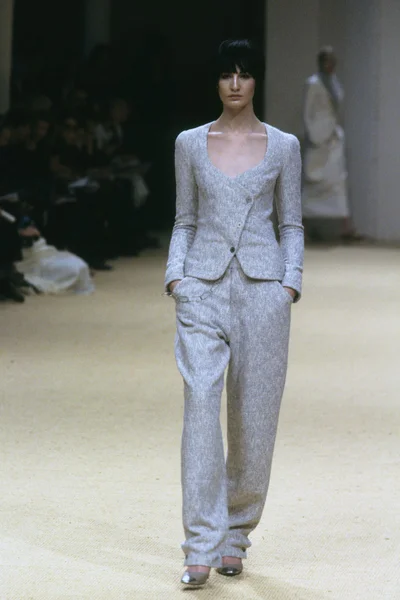 Look 4